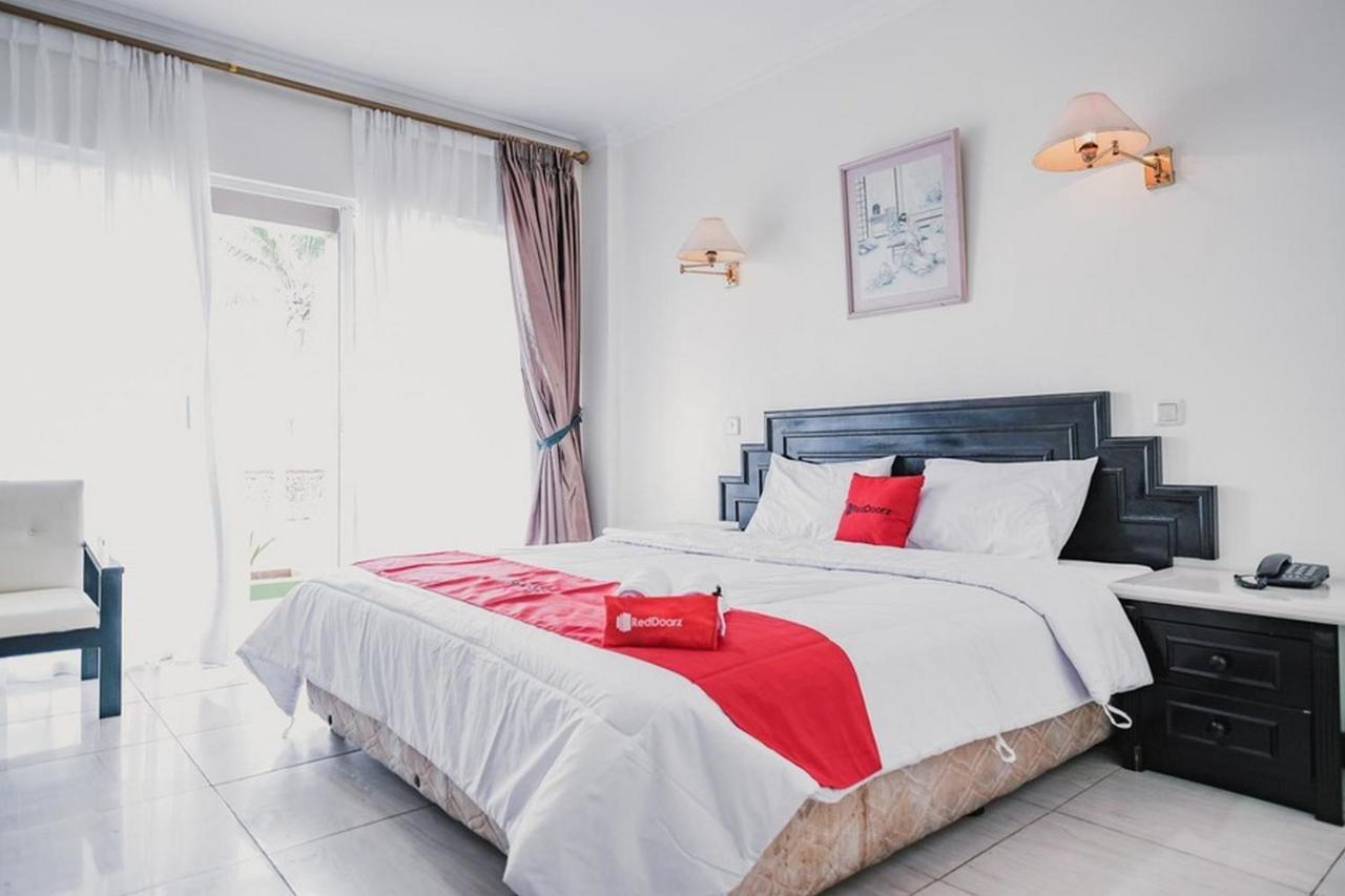 Reddoorz Plus Near Pelabuhan Merak Cilegon Kültér fotó